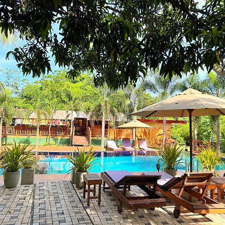 Gold Crown Residence ดัมบูลลา ภายนอก รูปภาพ
